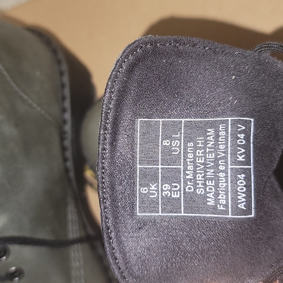 DR. MARTENS SHRIVER HI MOLDOVA BOOTS - Picture 5 of 16